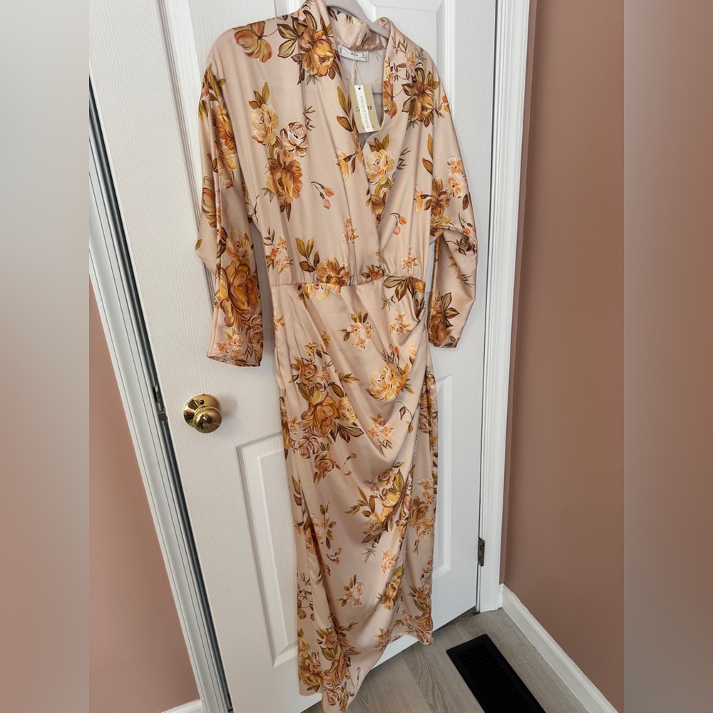 NWT mango perfect fall and winter dress long sleeve maxi size 6